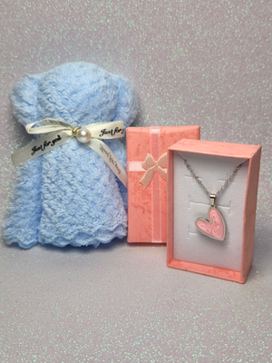 Set Asciugamani Orsetto con Collana Cuore – Regalo Romantico per San Valentino