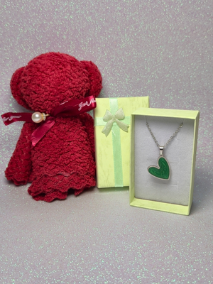 Set Asciugamani Orsetto con Collana Cuore – Regalo Romantico per San Valentino